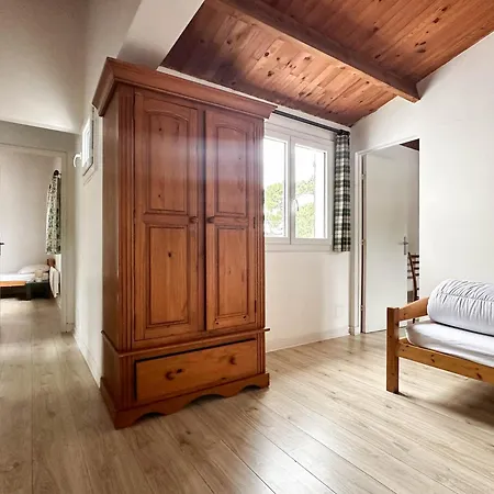 4 Pres De La Avec Parking A La Palmyre - Fr-1-705-95 Holiday home