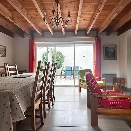 Villa 4 Chambres A La Palmyre, Proche Plage - Fr-1-705-95 *